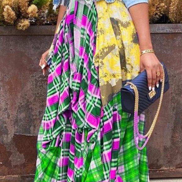 Checkered Maxi Skirt - Picture 3 of 3